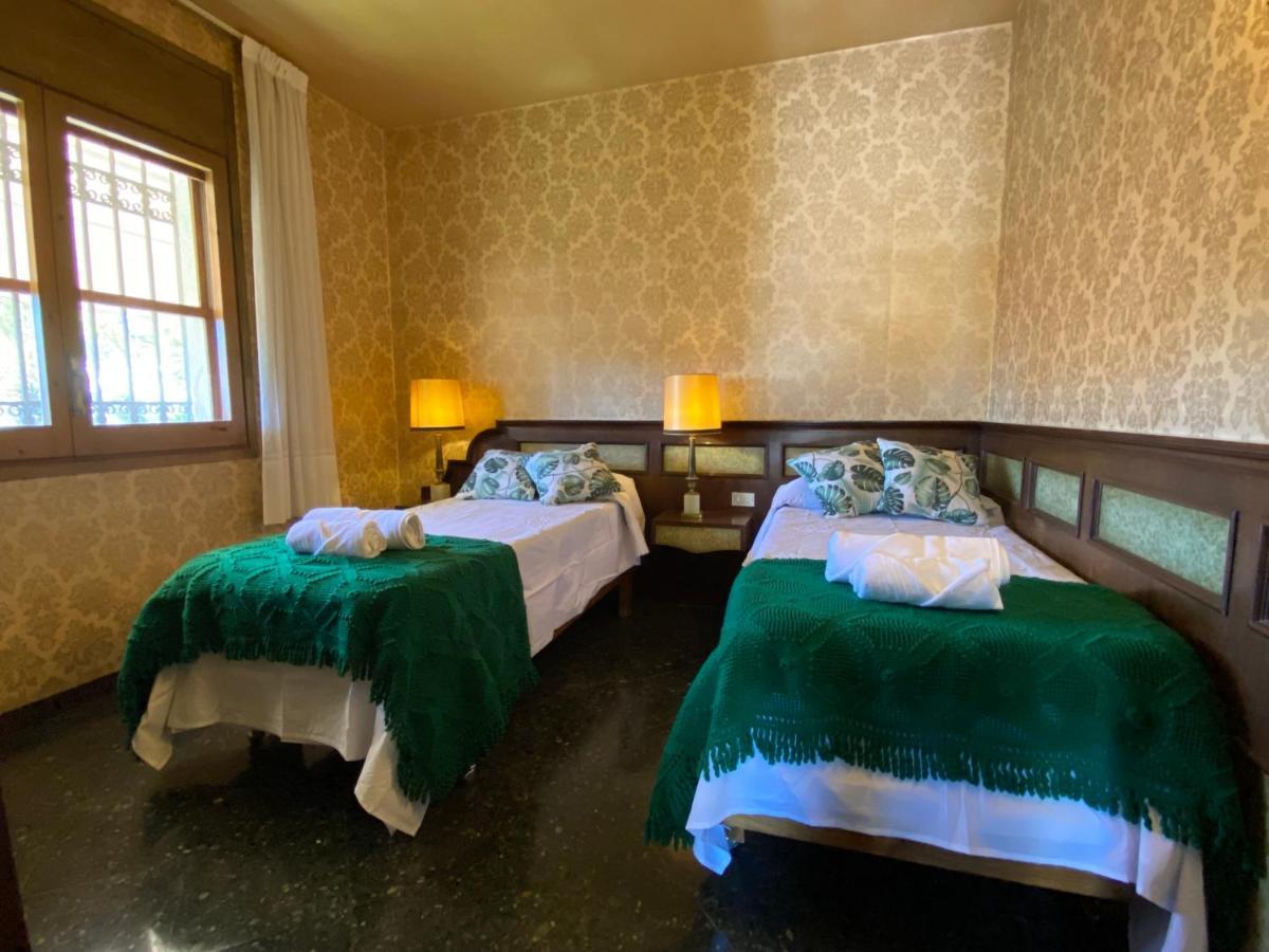 Villa Sitges El Ranch Amaizing Outdoor Areas Beaches At 5 Minutes Walk Sitges At 15 Min Drive Ac Pool Jacuzzi & Garden Xxl Calafell Dış mekan fotoğraf